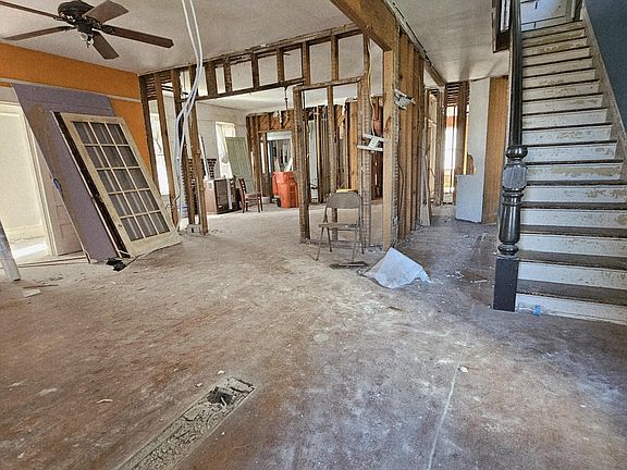 2nd image of 737 Riverside Avenue