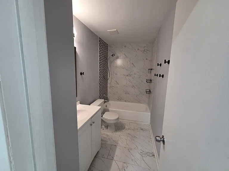 14464 Filarete St — Photo 2