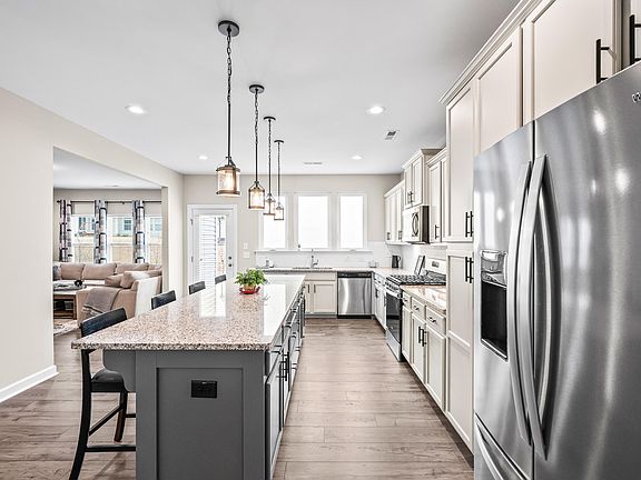 5th image of 1306 Andover Wood Rd