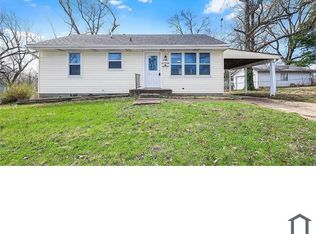 636 Robert Ave, Ferguson, MO 63135