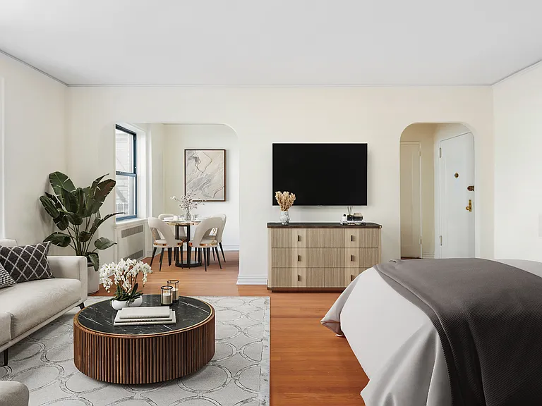 145 E 22nd St #6G — Photo 1