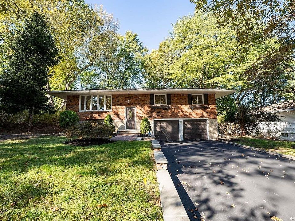 1st image of 42 Mackay Drive