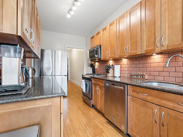 5840 S Stony Island Ave #3F — Photo 5