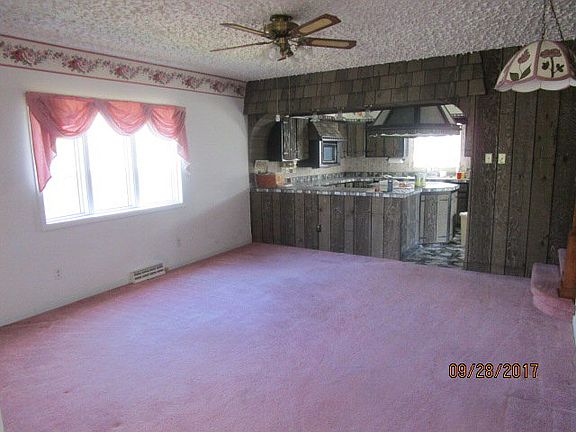 4th image of 307 Foundry St