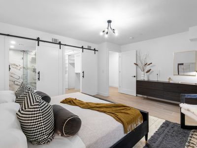 241 3rd St APT 1, Jersey City, NJ, 07302