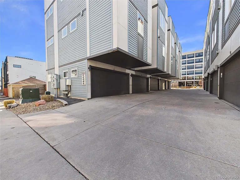 1632 Lowell Blvd #5 — Photo 38
