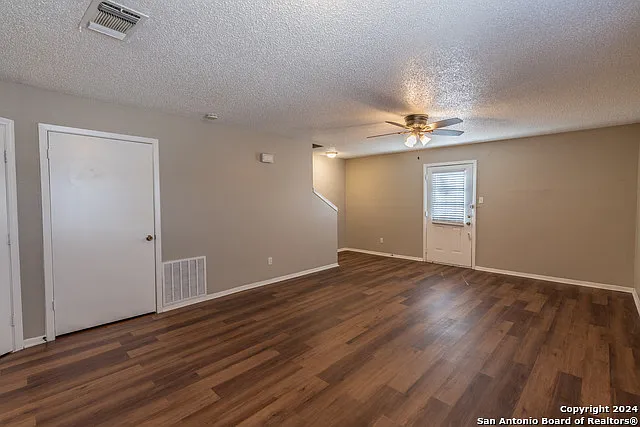 554 Dukeway #1 — Photo 3