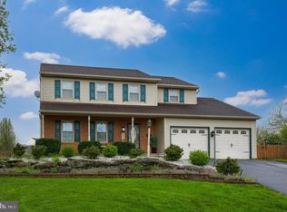 114 Pebble Run, Lancaster, PA 17602