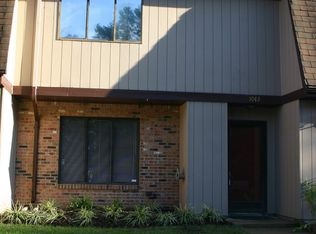 1042 N Green Dr, Newport News, VA 23602