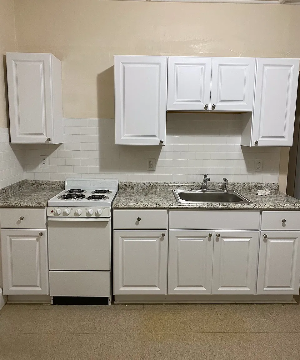 1 bed, 500 sqft, $1,700 — Photo 2