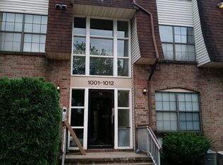 1011 Hidden Village Dr, Perth Amboy, NJ 08861