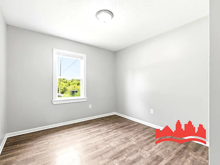 3230 Sweet Springs Dr — Photo 24