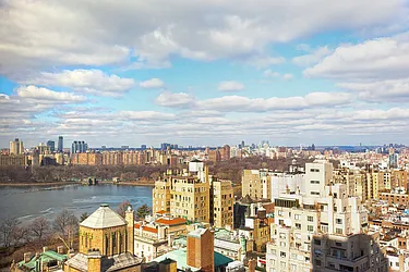 Sold by Adriana Arciello, LREB