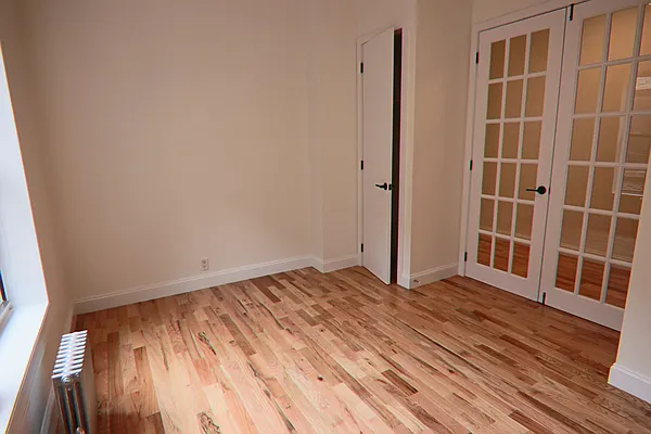 Rented by PMG Real Estate  | media 12