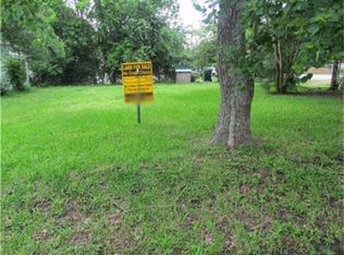 911 S 6th St, Richmond, TX 77469