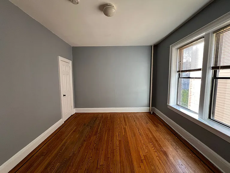 130 W 47th St #23E — Photo 3