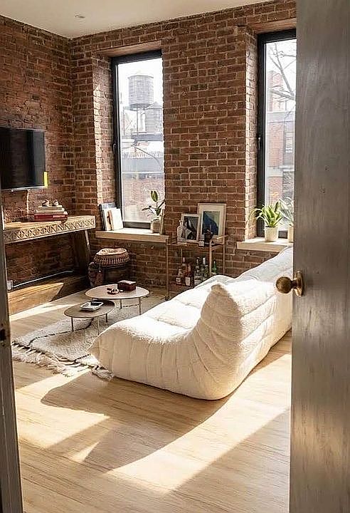 1st image of 437 W 43rd St APT 1