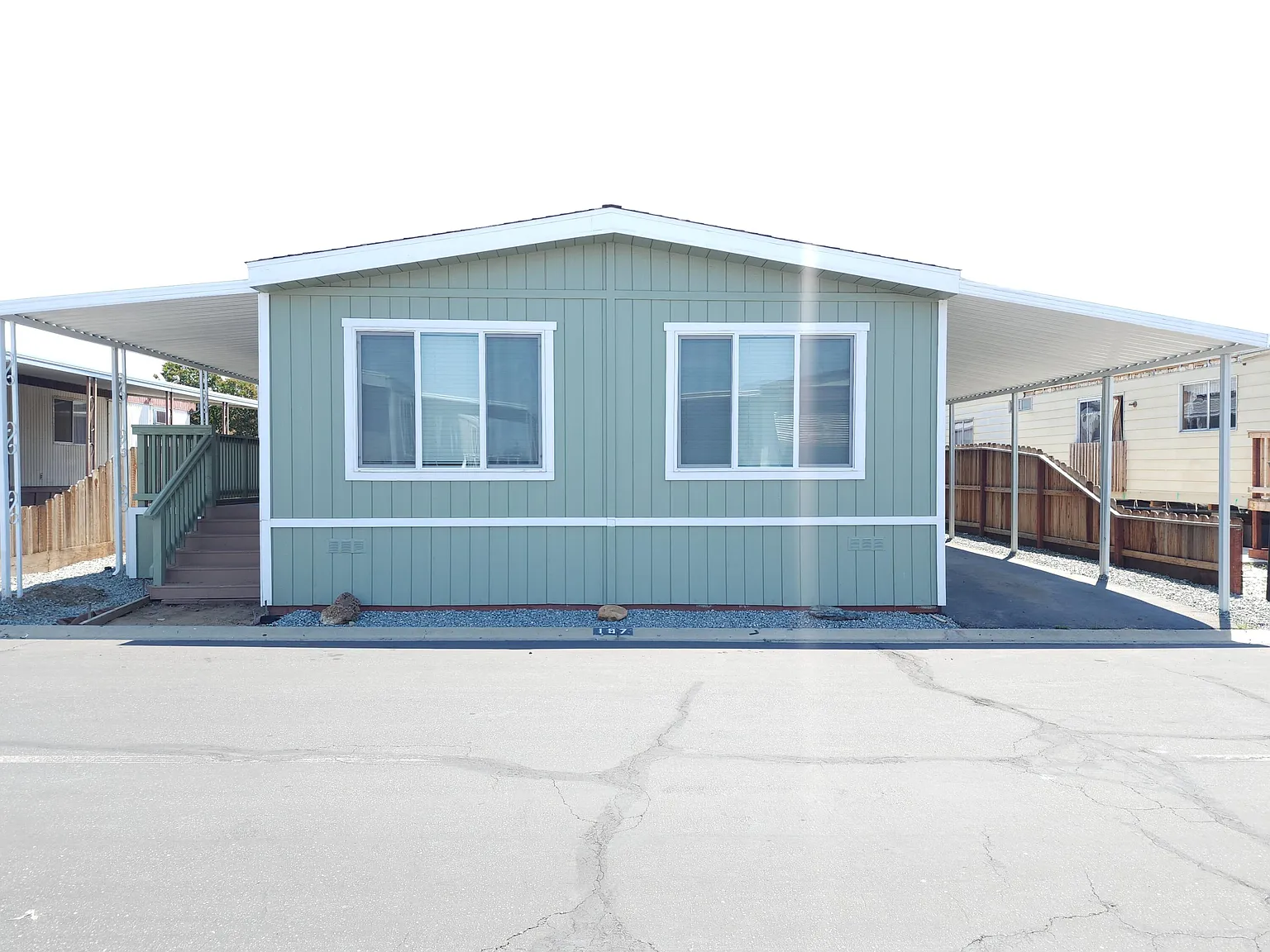 720 E Worth Avenue #197 photo 1