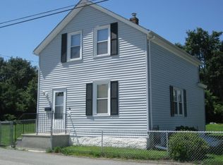 95 Shove St, Tiverton, RI 02878