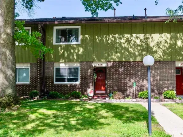 2500 Topsfield Rd APT 704, South Bend, IN 46614