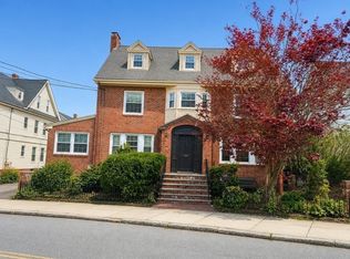 18 Pierce St, Malden, MA 02148