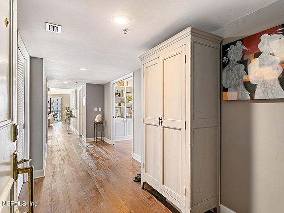 3rd image of 505 LANCASTER Street #10D