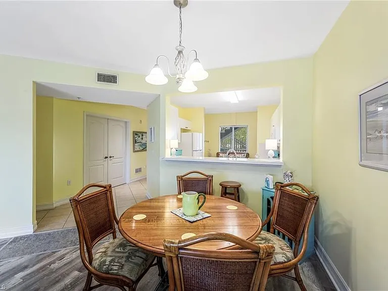 7822 Great Heron Way #206 — Photo 9