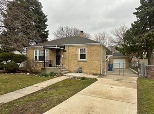9524 Hacke Ct, Franklin Park, IL 60131