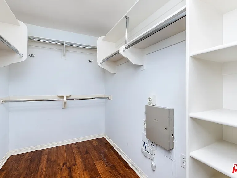 12026 Hoffman St #302 — Photo 20