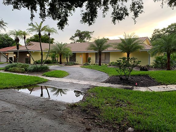 New stone abs stucco front 