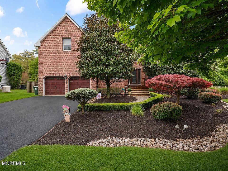 1st image of 109 Janwich Drive