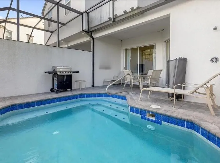 450 Captiva Dr — Photo 10
