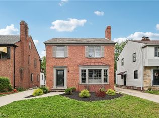 3698 Strandhill Rd, Shaker Heights, OH 44122