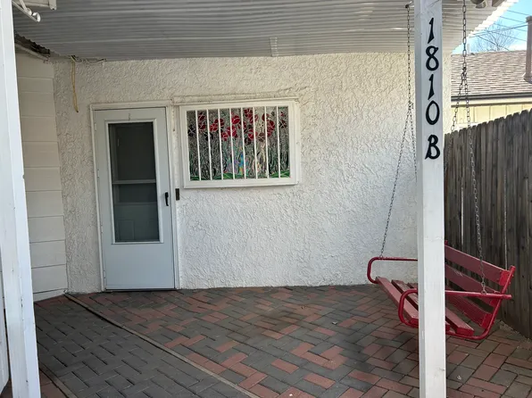 1810 Woodburn St, Colorado Springs, CO