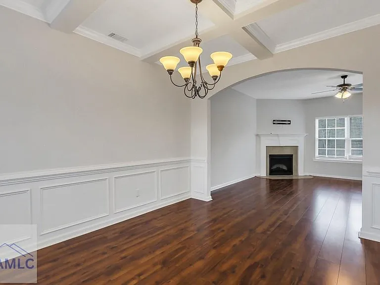 64 Brandonwood Rd NE — Photo 7