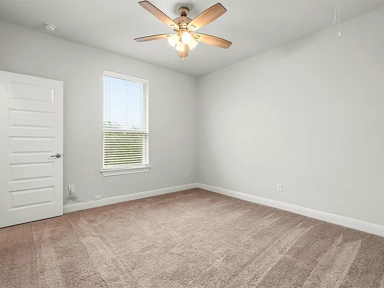 2439 Soprano Way — Photo 27