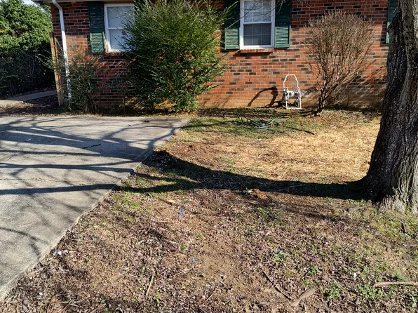 4510 Brooke Valley Dr, Hermitage, TN 37076