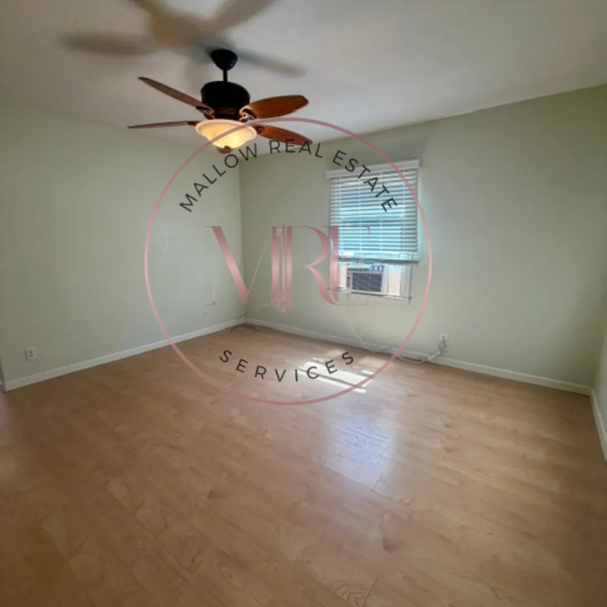 Building Photo - 1355 Safford St