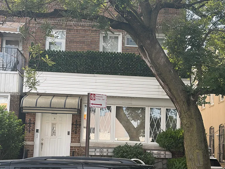 3 Chester Ave #2 — Photo 2