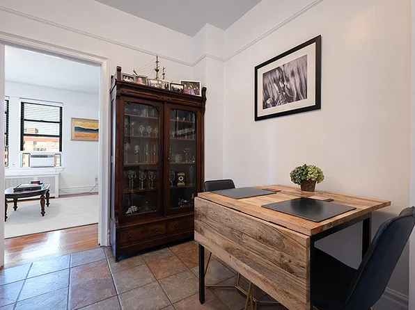 27 West 96th Street image 7 of 19