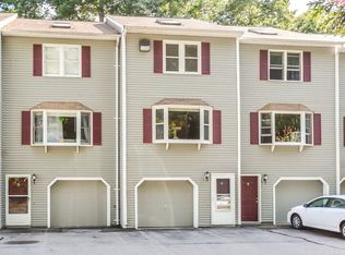 115 Tennis Plaza Rd UNIT 5, Dracut, MA 01826