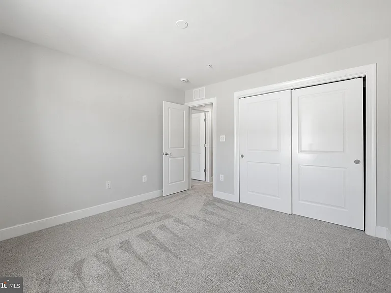 43976 Vaira Ter — Photo 26