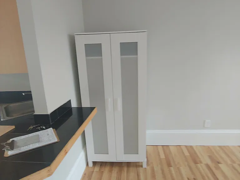 70 Joy St #10 — Photo 10