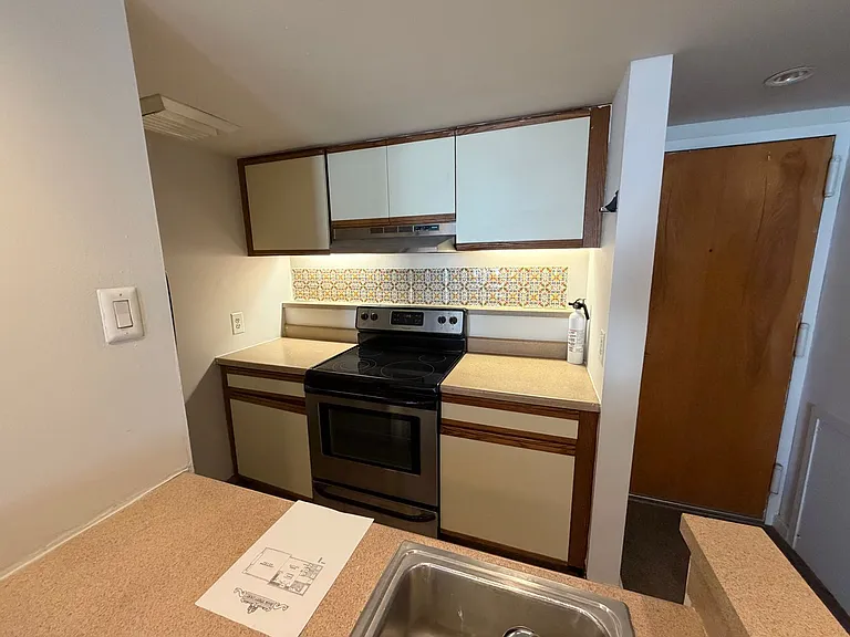 237 Chestnut St #1-405 — Photo 1