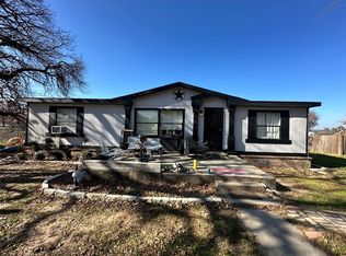 13925 Briar Rd, Azle, TX 76020