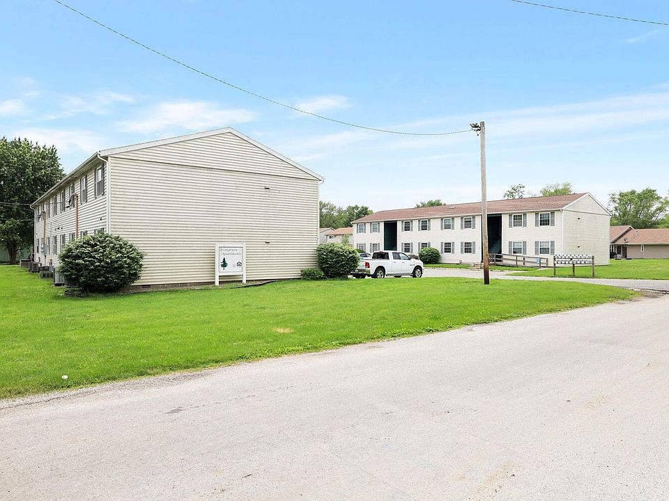 Evergreen Apartments 707715 E Barker St Tuscola IL Zillow