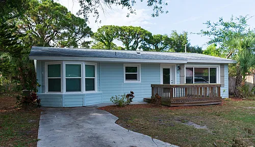 86 Hurwood Ave Photo 1