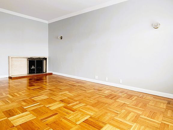 4th image of 2022 23rd Ave