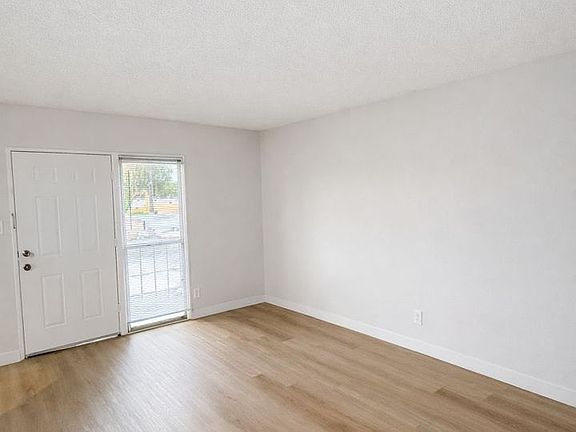 5th image of 6029 Cherry Ave APT 6