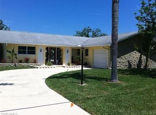2263 SE 27th Ter, Cape Coral, FL 33904